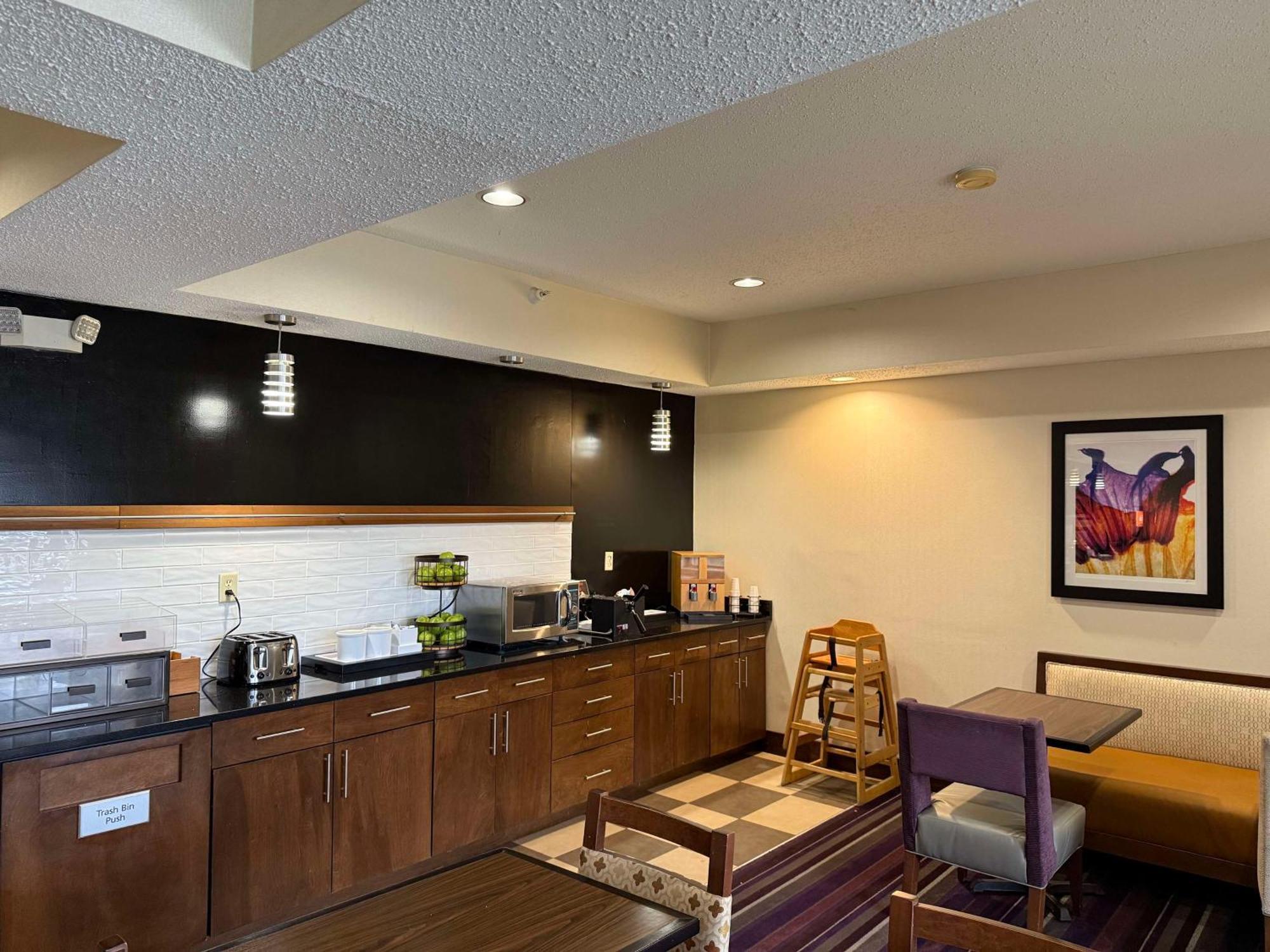 Surestay By Best Western Forsyth Decatur Exterior foto